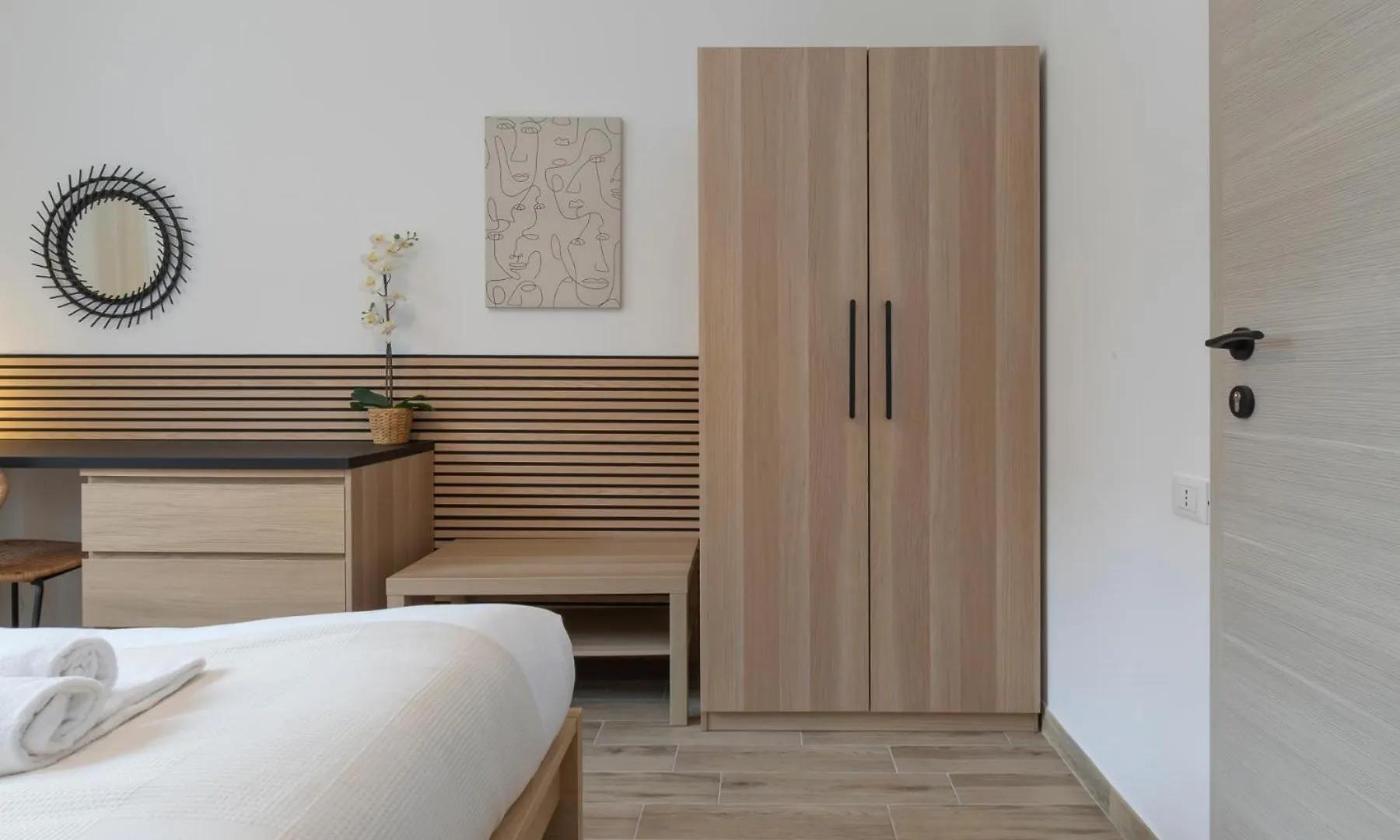 Metro Line 1 Free Parking Apartment Milan 0*,  Italy