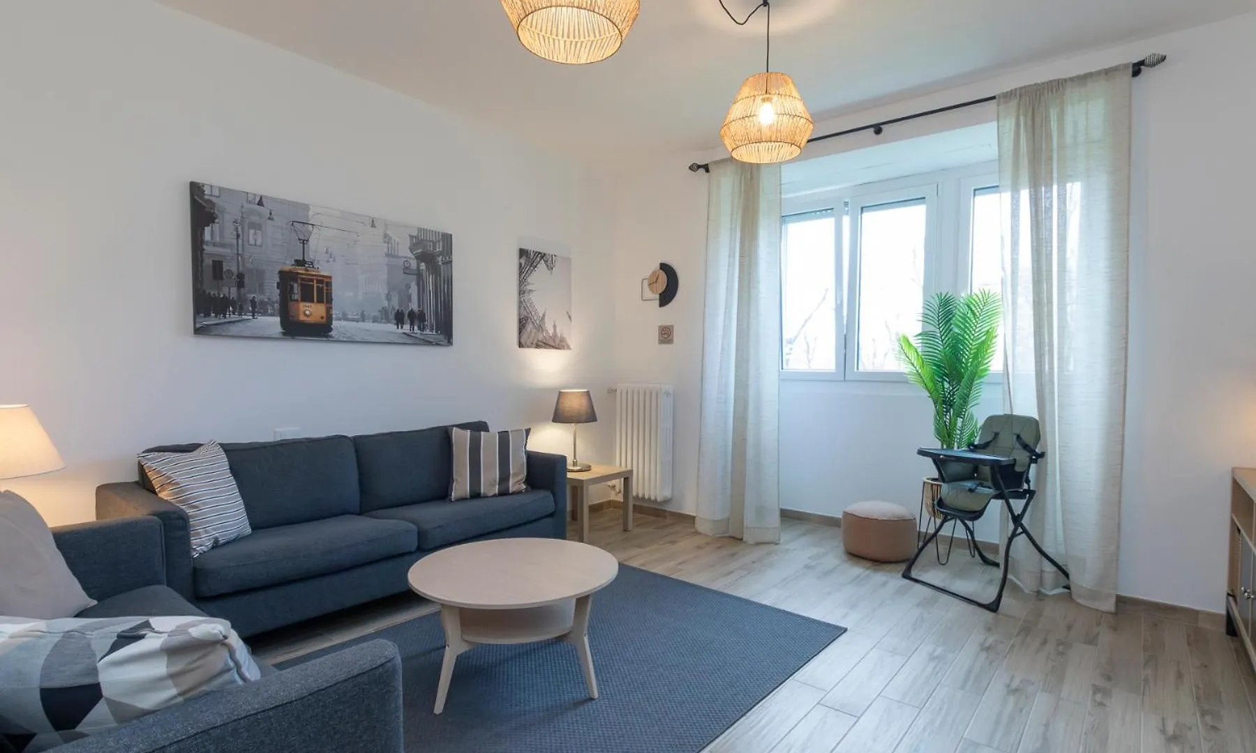 Metro Line 1 Free Parking Apartment Milan Italy
